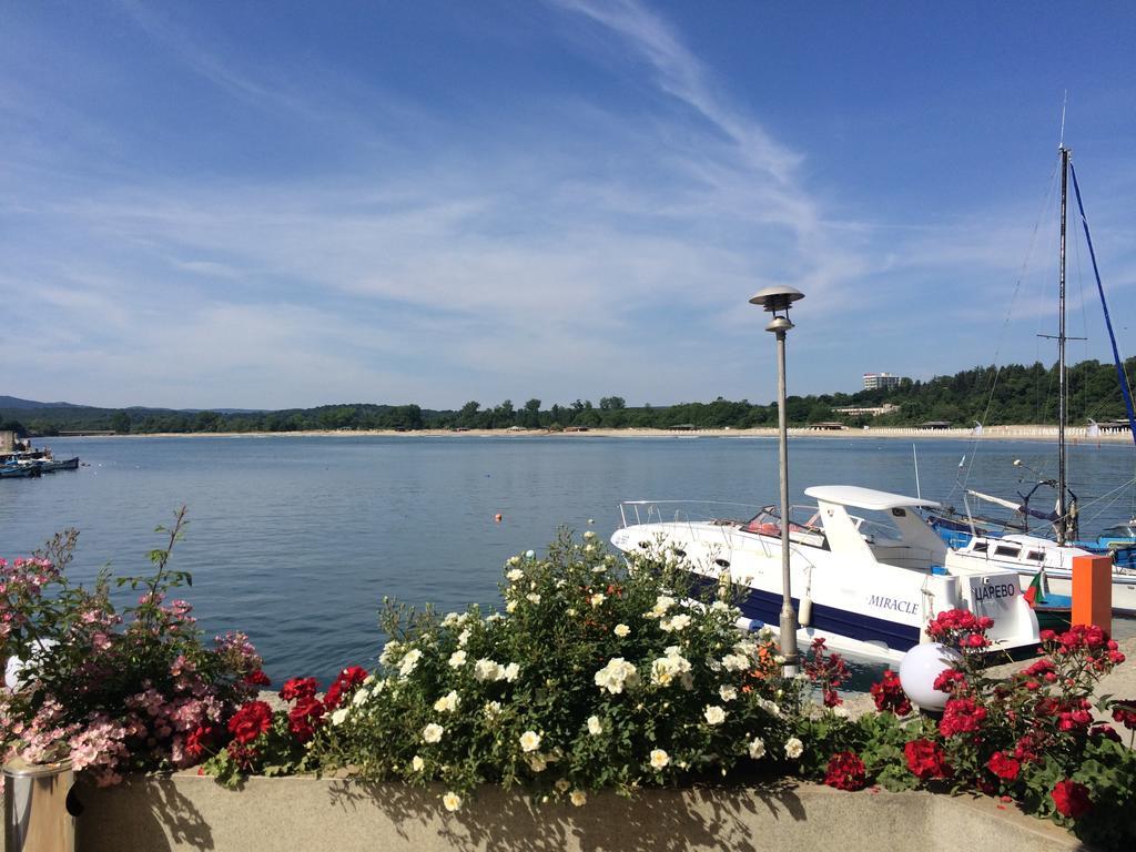 Hotel Marina Kiten Kültér fotó